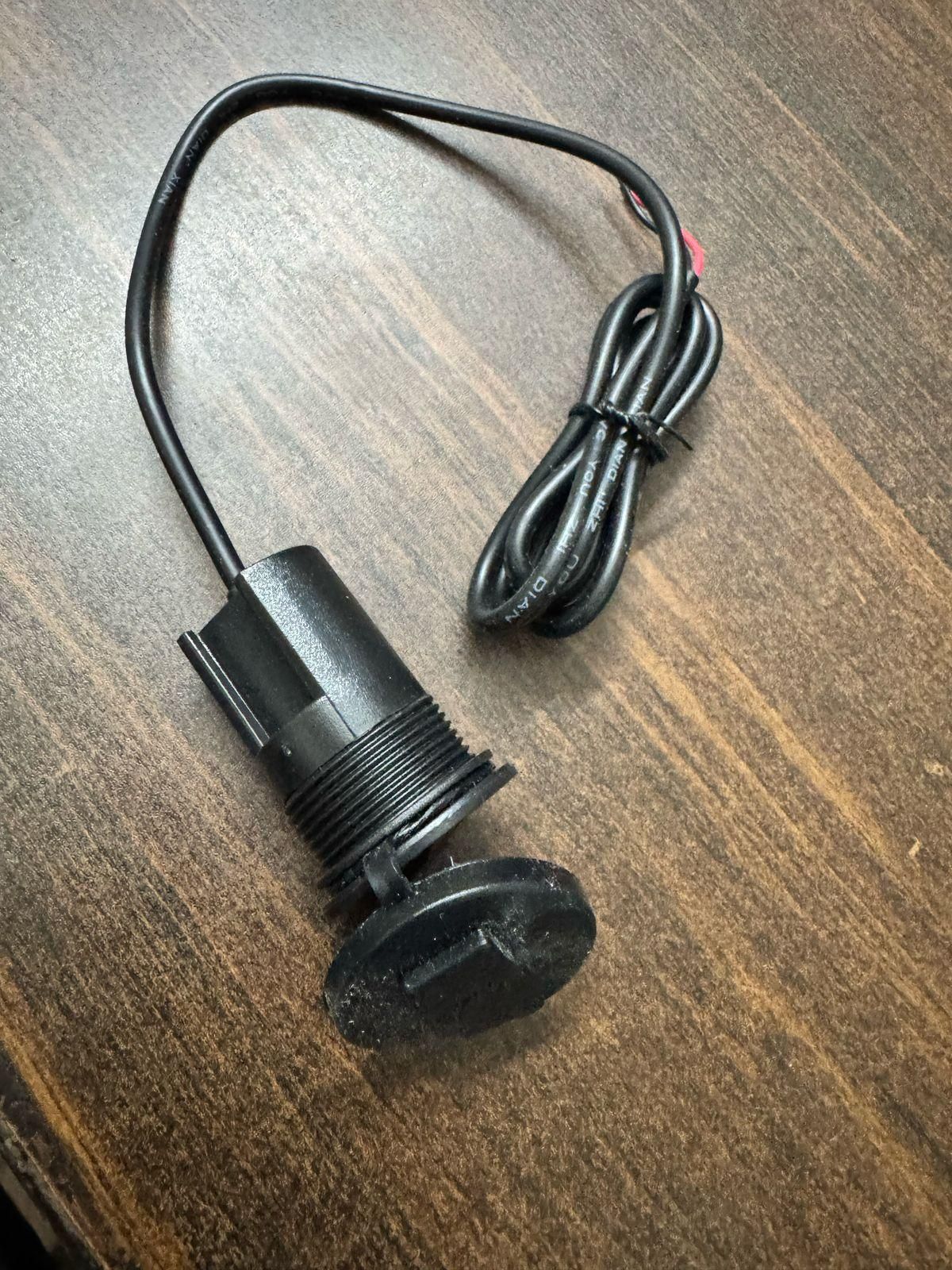 Bike-Motorcycle USB Charger cs2856-ri