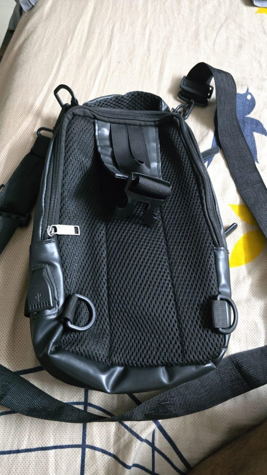 Sling Bag with USB Charging Port - SAMRIDHI SMART STORESAMRIDHI SMART STORE