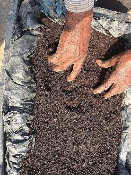 Organic Vermicompost 400gm cs2856-ri