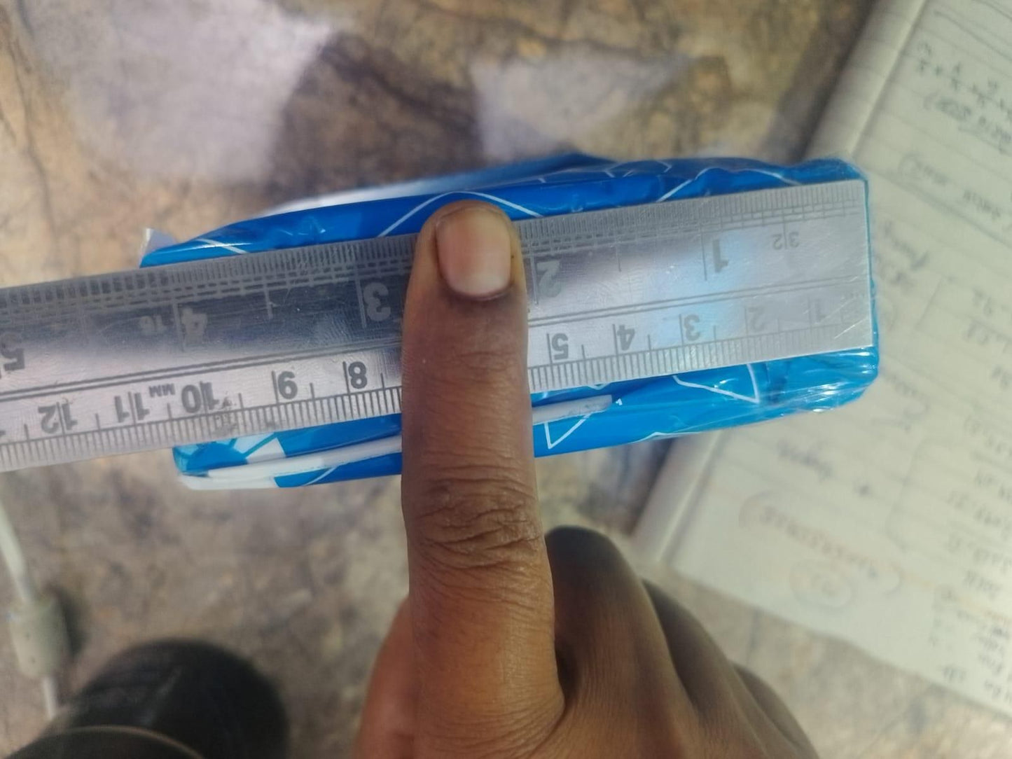 Double Sided Adhesive Fabric Fusion Tape cs2856-ri