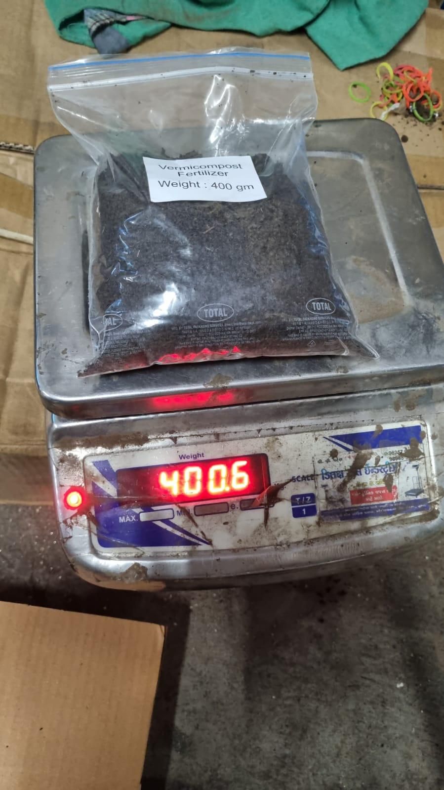 Organic Vermicompost 400gm cs2856-ri