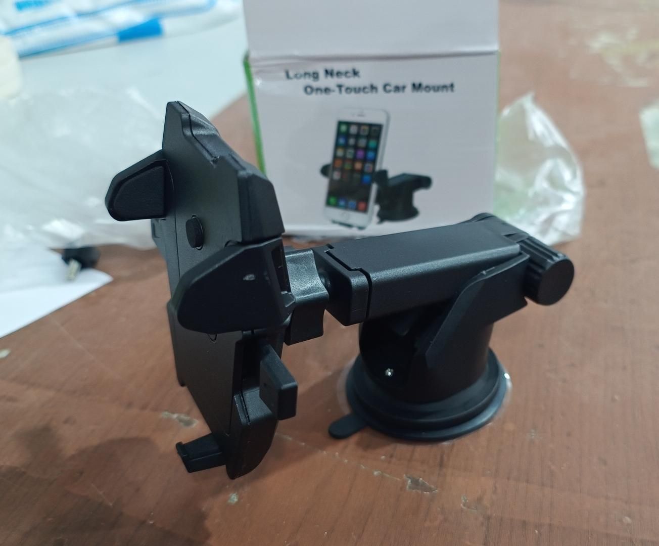 Revolex Zoom Star Pros Car Mobile Holder For Dashboard Black cs2856-ri