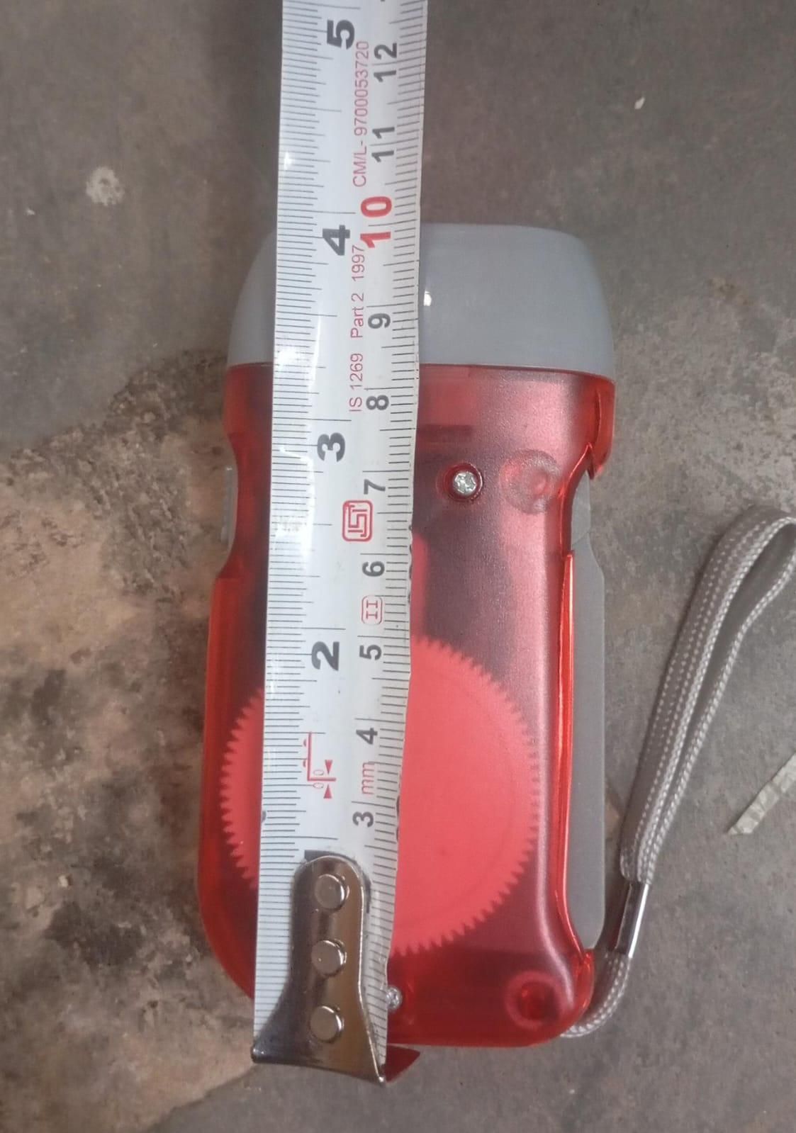 LED Hand Crank Torch - SAMRIDHI SMART STORESAMRIDHI SMART STORE