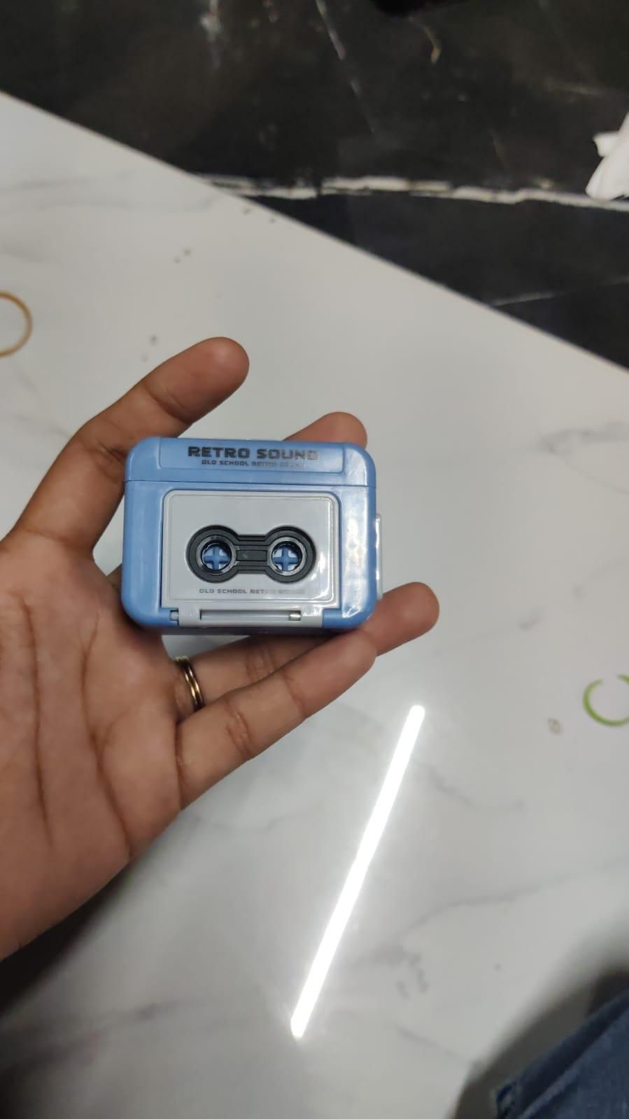 Retro Sound Mini Keychain cs2856-ri